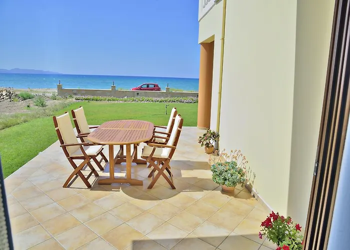 Niriides Apartments